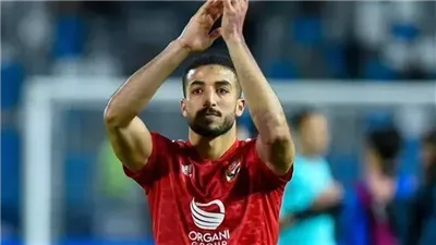 الخطيب ولا اللاعب، سر تأخر تجديد عقد محمد عبد المنعم مع الأهلي