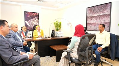 وزيرة البيئة تجرى مقابلات شخصية لمتقدمى شغل وظيفة مراقب بالمحميات الطبيعية (صور)