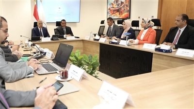 وزيرا الري والتنمية المحلية يتابعان موقف المعدات الخاصة بإدارة الأزمات والطوارئ 