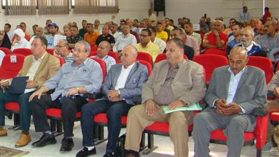 حلوان للآلات والمعدات تنظم اجتماعا للعاملين وتكرم المحالين للمعاش