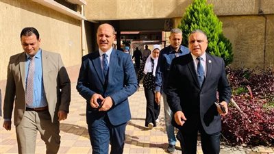 مديرة شرق الإسكندرية التعليمية تتفقد مدارس الإدارة