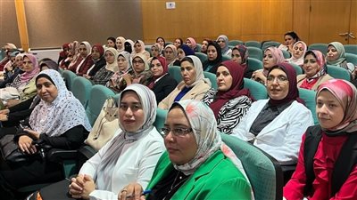 الأكاديمية الوطنية للتدريب تختتم المرحلة الثانية من برنامج المرأة تقود (صور)