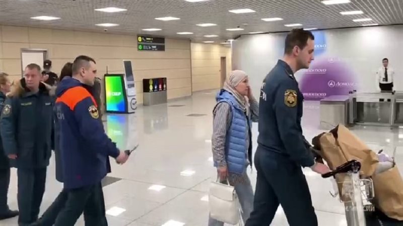المواطنين الروس عائدين