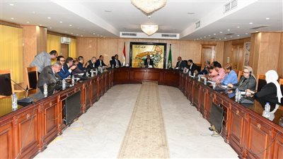 أبرز توصيات اجتماع المجلس الاقتصادي الاجتماعي لمحافظة الفيوم