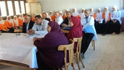 توعية الطلاب والعاملين بمدارس الوادي الجديد بثقافة السلامة والصحة المهنية