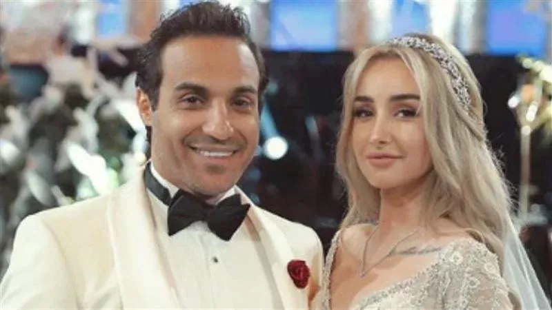 أحمد فهمي وهنا الزاهد،