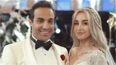 بعد انفصاله عن هنا الزاهد.. تعرف على زيجات الفنان أحمد فهمي (فيديو جراف)