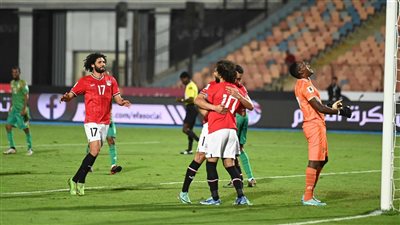 ضياء السيد: صلاح يبحث عن تحطيم الأرقام القياسية وفوجئت بمشاركة مروان عطية أساسيا