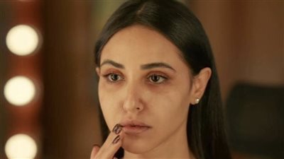 ما هو مرض البوليميا الذي عانت منه آية سماحة في حكاية كاملة؟