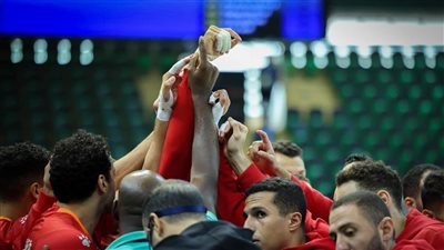 رجال يد الأهلي يواجه هليوبوليس في بطولة الدوري