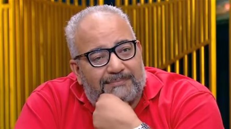 الفنان بيومي فؤاد،