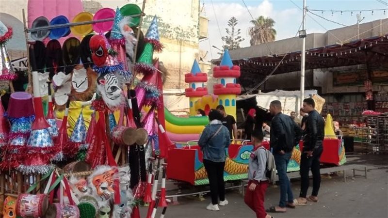 بدء الاحتفال بالليلة