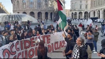 أحمد العوضي وخالد يوسف يشاركان في مظاهرات دعم القضية الفلسطينية بإيطاليا (صور)