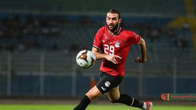 تطورات ملف صفقة تعاقد النادي الأهلي مع عمر كمال عبدالواحد