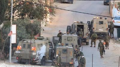 اشتباكات عنيفة عقب اقتحام جيش الاحتلال مدينة طوباس بالضفة الغربية (فيديو)