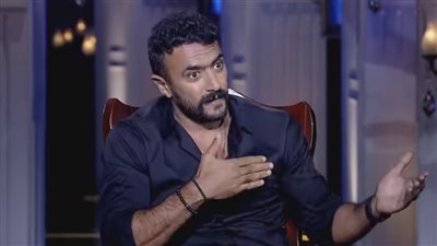 بعد انفصالهما فنيا، أحمد العوضي يتحدث عن ضرب أسافين بينه وبين ياسمين عبد العزيز (فيديو)