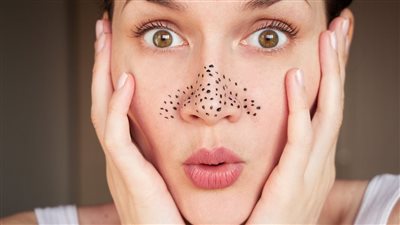 قناع الجيلاتين للتخلص من البثور السوداء والشعر الوبري بالبشرة