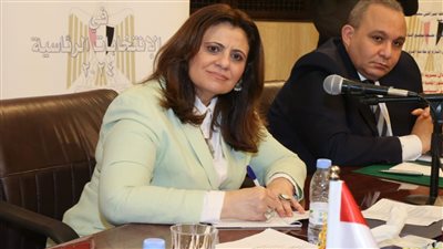 وزيرة الهجرة تلتقى رموز وقيادات الجالية المصرية بالسعودية ضمن حملة شارك بصوتك