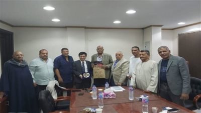 تجارية الأقصر تستقبل وفدا فيتناميا لبحث زيادة العلاقات الاقتصادية بين الطرفين