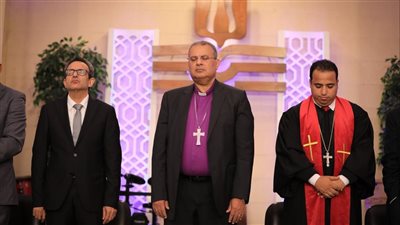 رئيس الإنجيلية يشارك في رسامة قس لكنيسة الجبل الأصفر