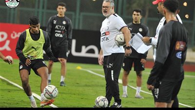 معسكر المنتخب الأولمبي في يناير مهدد بالإلغاء