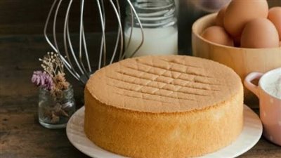 طريقة عمل الكيكة بالحليب المكثف المحلى، والنتيجة مضمونة