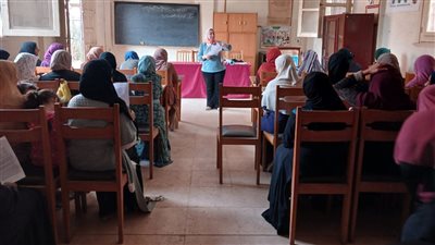 تمكين سيدات قرى مبادرة حياة كريمة اقتصاديًا بالبحيرة