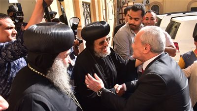 محافظ الأقصر يشارك الأهالي احتفالات مارجرجس بجبل الرزيقات بأرمنت