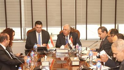 وزير الزراعة يبحث مع نظيره اللبناني مشروعات التعاون المشترك