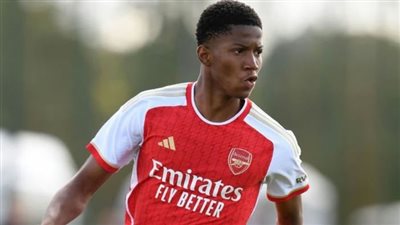 بعد تسجيله 10 أهداف ضد ليفربول، من هو تشيدو أوبي مارتن مهاجم أرسنال؟