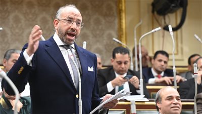 المندوه يطالب الحكومة بخطة لتوعية المواطنين بثقافة التأمين