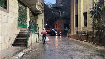 الأعمال المستحبة عند نزول المطر وهبوب الرياح وسماع الرعد