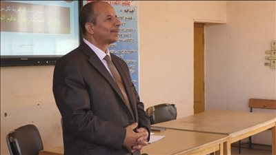 وكيل تعليم الأقصر يتفقد البرنامج التدريبي 