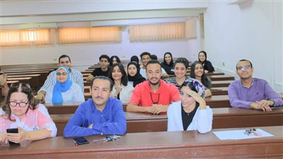 مديرية عمل القاهرة تنظم ندوة للتوعية بثقافة السلامة والصحة المهنية