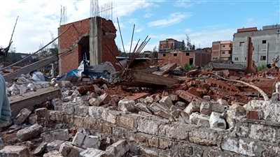 إزالة 27 حالة تعد على مساحة 5237 متر مربع بنطاق 6 مراكز بالبحيرة 