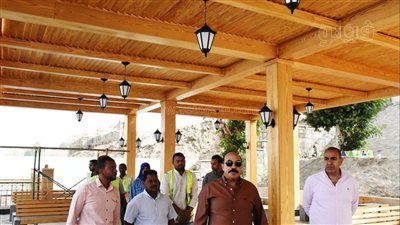 محافظ أسوان يتفقد مشروع ممشى أهل مصر بكورنيش النيل القديم (صور)