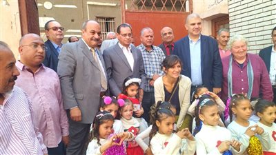 وفد من الاتحاد الأوروبي يتفقد أنشطة جهاز تنمية المشروعات المنفذة في أسيوط