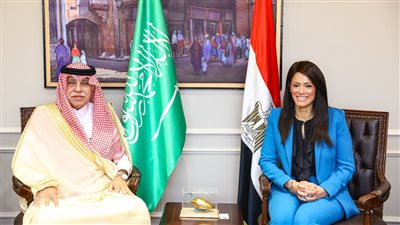 المشاط تعقد جلسة مباحثات مع وزير التجارة السعودي خلال زيارته لمصر