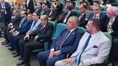 رئيس تجارية الدقهلية يشارك في الملتقى التوظيفى الأول لحقوق المنصورة