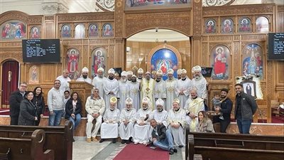 الأنبا مينا يترأس اجتماع كهنة إيبارشية غرب كندا