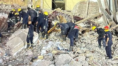 مصرع 4 أشخاص، النيابة تعاين موقع انهيار عقار بورسعيد