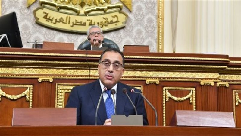 رئيس الحكومة بمجلس