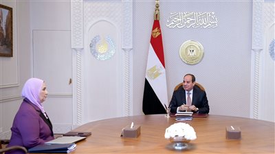 السيسي يوجه بمواصلة تقديم وتعزيز الخدمات المقدمة لأسر الشهداء والمصابين