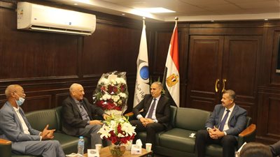 رئيس جهاز حماية المستهلك يستقبل نظيره السوداني لبحث سبل التعاون في ضبط الأسواق 