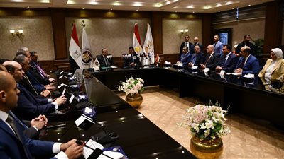 أشرف صبحي يشهد توقيع بروتوكول تعاون مع الهيئة الوطنية للانتخابات للتوعية بالمشاركة 