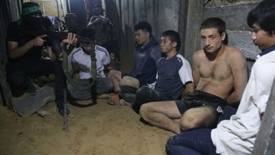  قادة عسكريون إسرائيليون يعترفون بصعوبة الحفاظ على حياة الأسرى في ظل الحرب على غزة