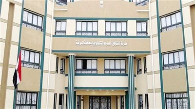 أولياء أمور طلاب مدارس المتفوقين STEM يطالبون بإعادة النظر في نظام النسبة المرنة