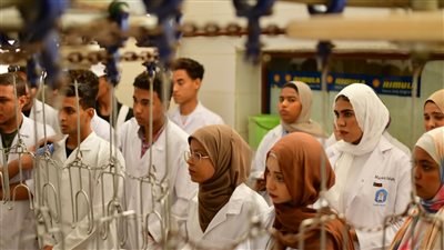 جامعة طيبة تنظم زيارة لطلاب تكنولوجيا الصناعات الغذائية بمجزر وادي نسيم 