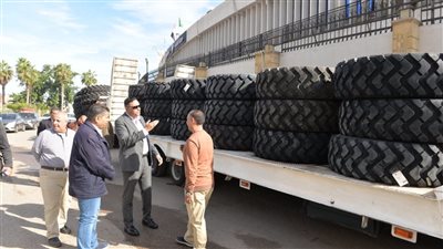 محافظ الدقهلية يشهد استلام الدفعة الثانية من مستلزمات رفع كفاءة المعدات (صور) 