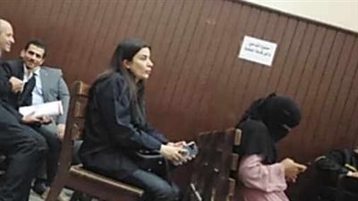 دفاع زوج المذيعة أميرة شنب: ربة المنزل هي المسئولة عن تربية الكلب (صور) 